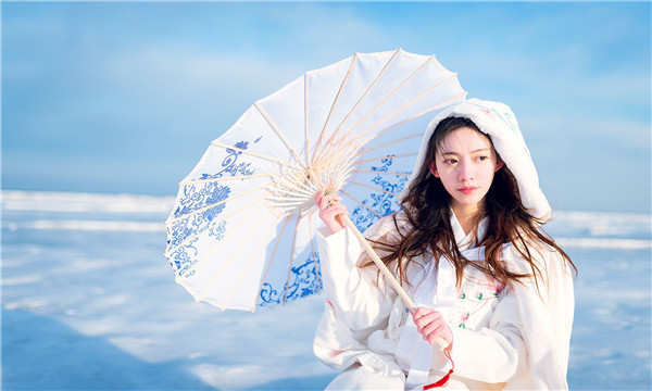 萨迦试管代怀生子多少钱一个？助孕之路的费用分析与方案选择
